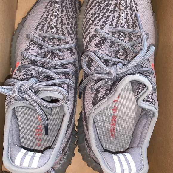 Yeezy Boost 350 V2 ‘Beluga’ 2.0 - Picture 5 of 5